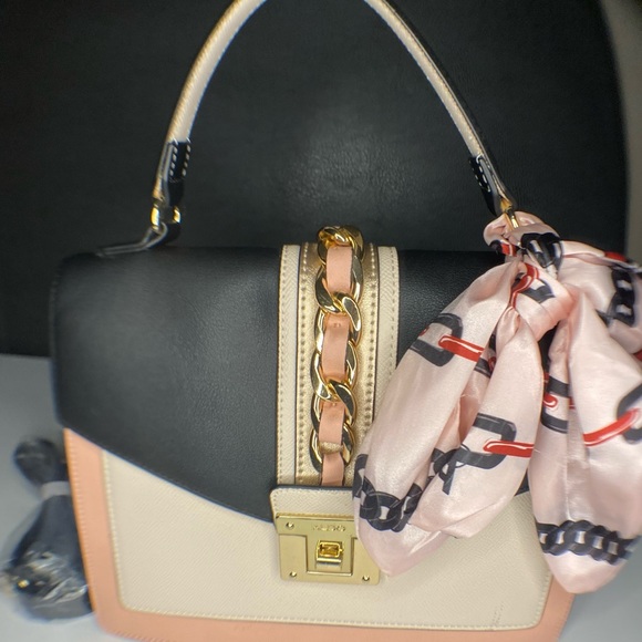 Aldo Hand Bag - Picture 5 of 8